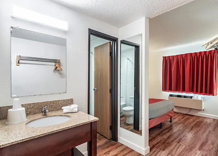 6-naperville, Il 4* Нэпервилл